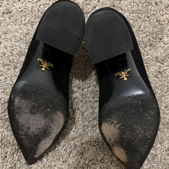 Prada Women's Black Suede Heels - Picture 5 of 6